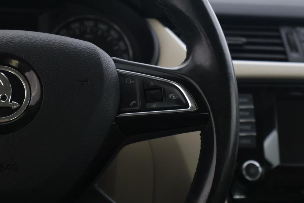 SKODA Octavia 2013