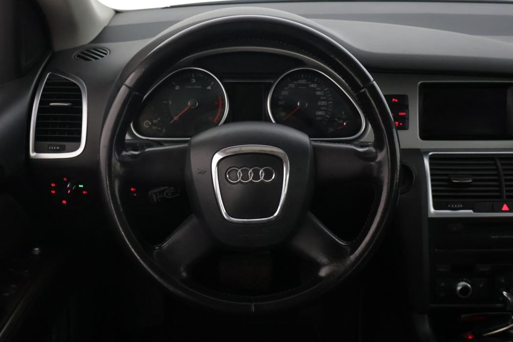 AUDI Q7 2010