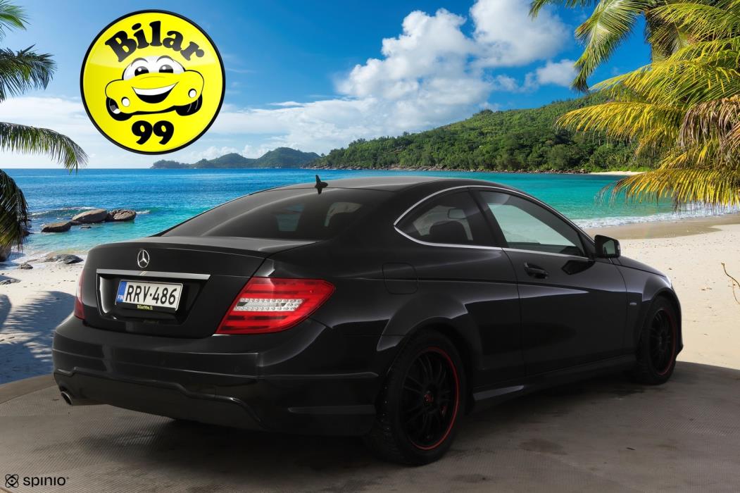 MERCEDES-BENZ C 2011