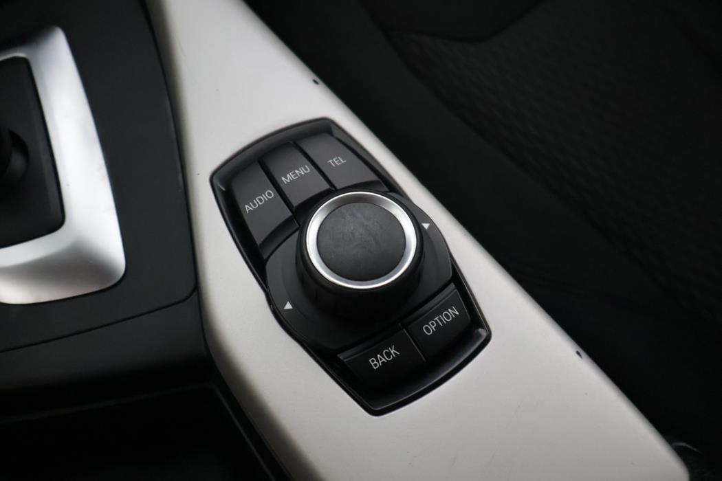 BMW 118 2017