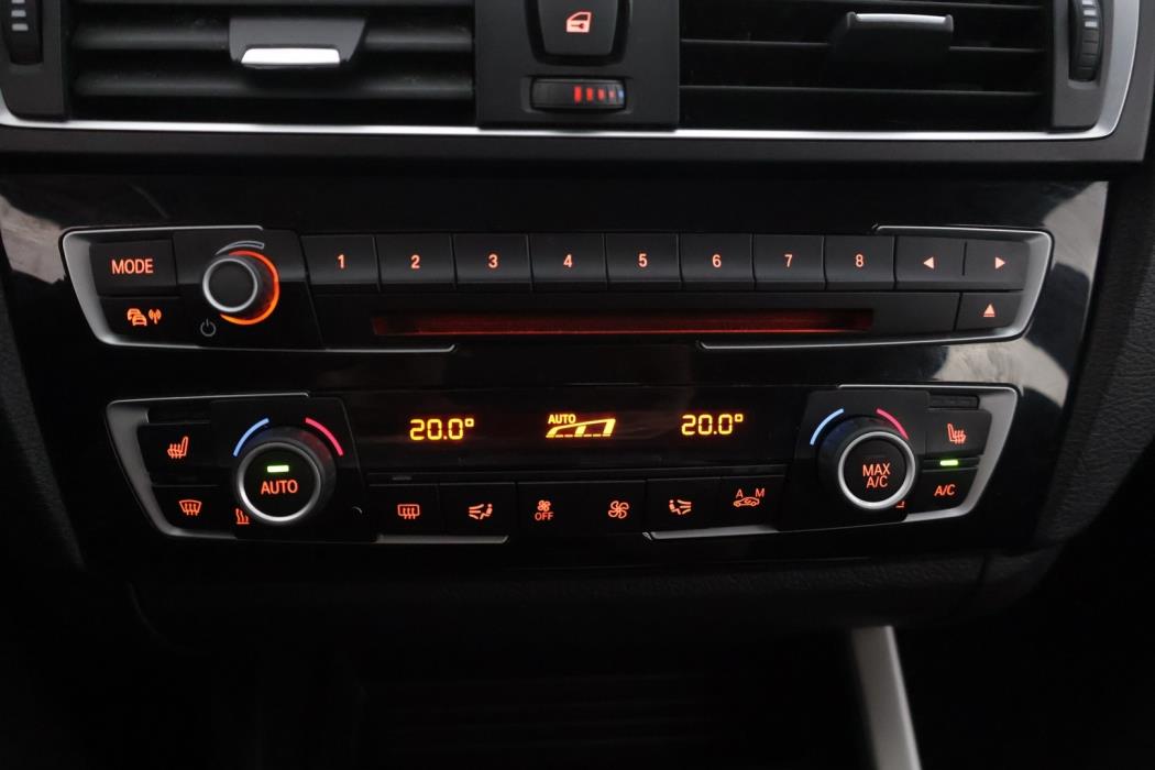 BMW 118 2017