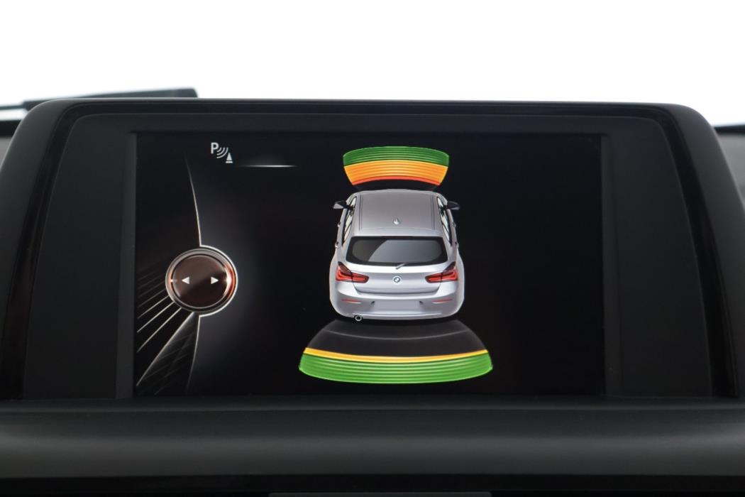 BMW 118 2017