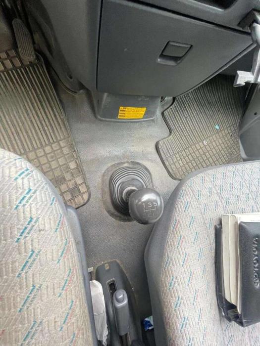TOYOTA Hiace 2006