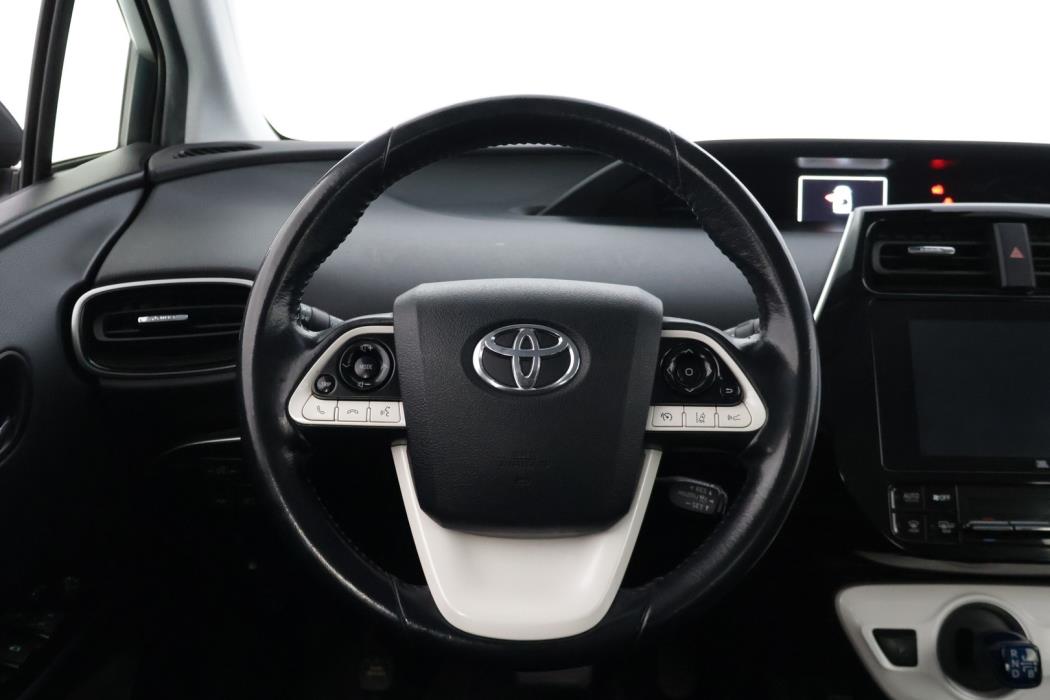 TOYOTA Prius Plug-in 2019