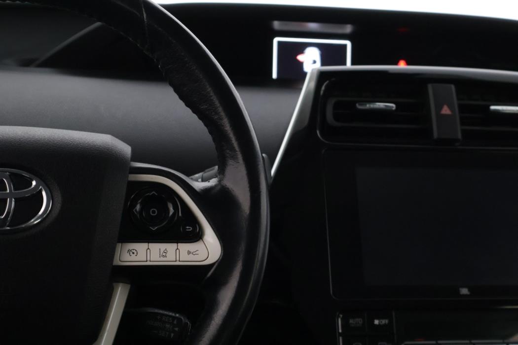 TOYOTA Prius Plug-in 2019