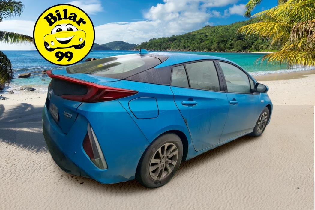 TOYOTA Prius Plug-in 2019