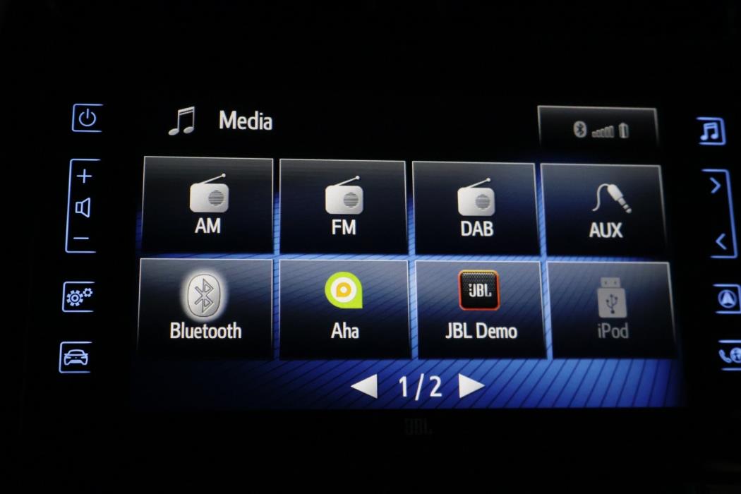 TOYOTA Prius Plug-in 2019