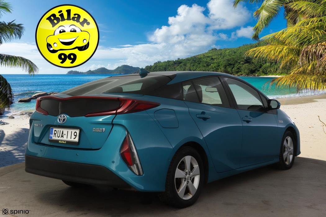 TOYOTA Prius Plug-in 2019