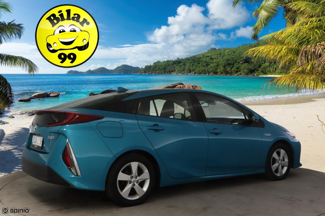 TOYOTA Prius Plug-in 2019