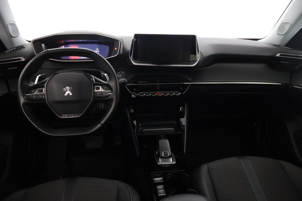 PEUGEOT 2008 2021