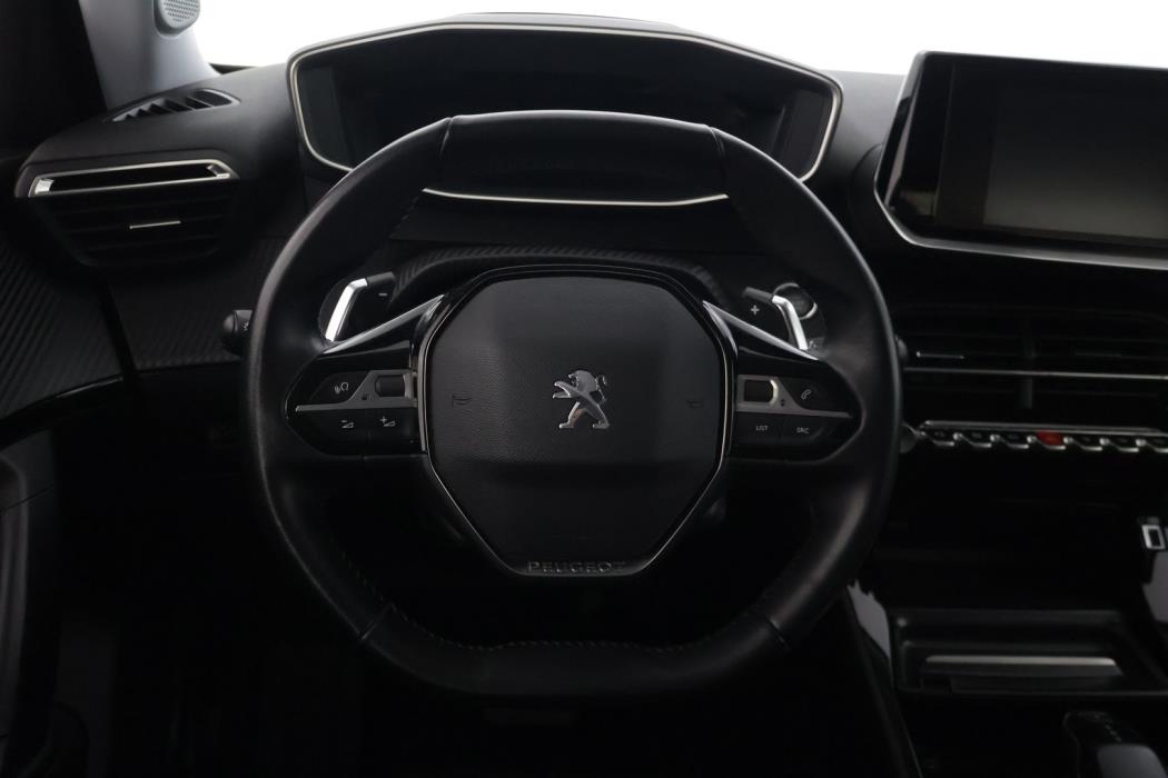 PEUGEOT 2008 2021