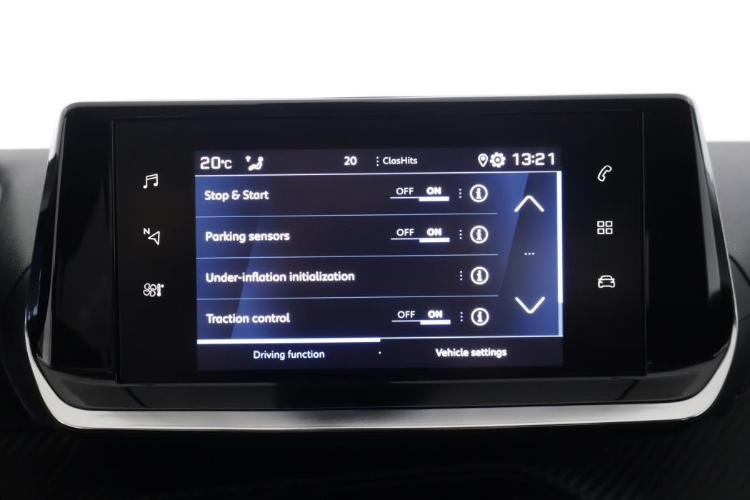 PEUGEOT 2008 2021