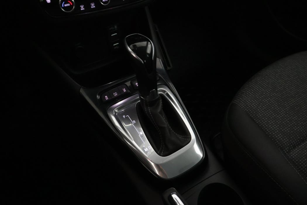 OPEL Crossland 2021