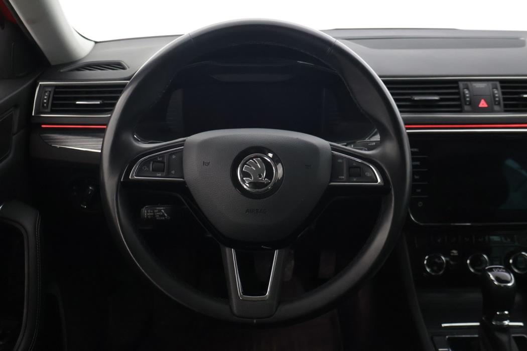 SKODA SUPERB 2020