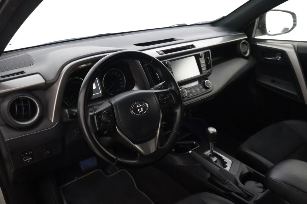TOYOTA RAV4 2017