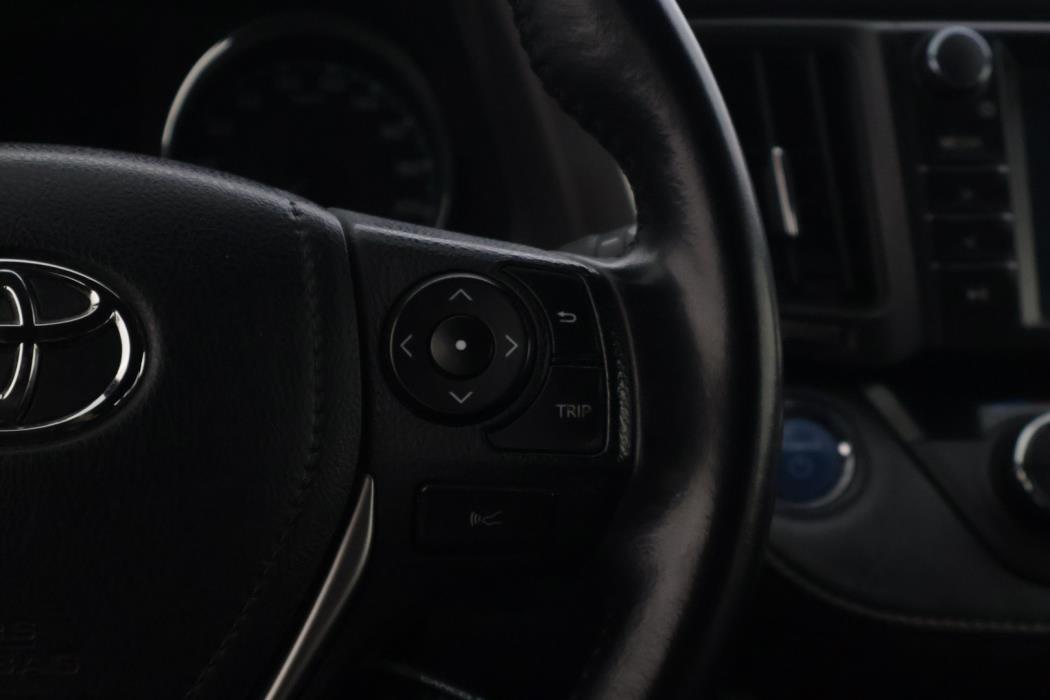 TOYOTA RAV4 2017