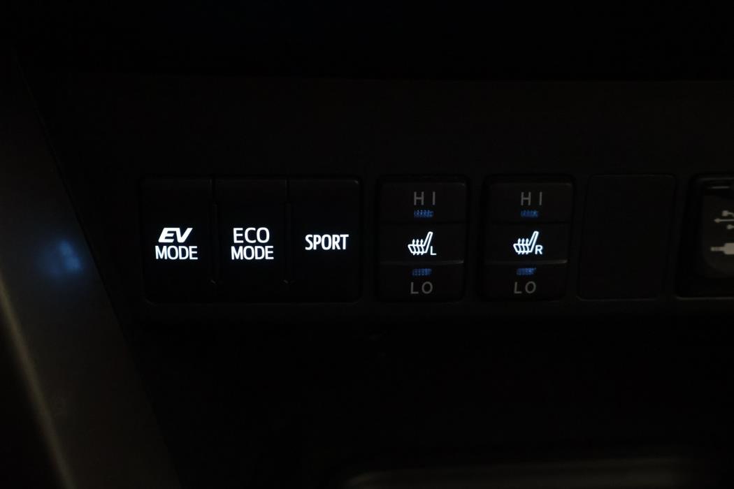 TOYOTA RAV4 2017