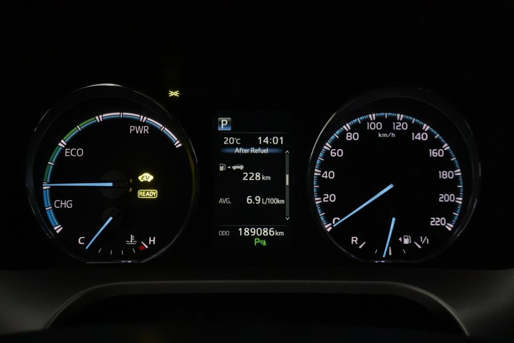TOYOTA RAV4 2017