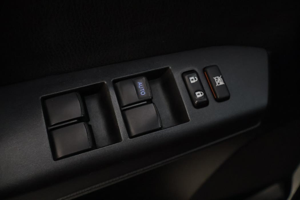 TOYOTA RAV4 2017