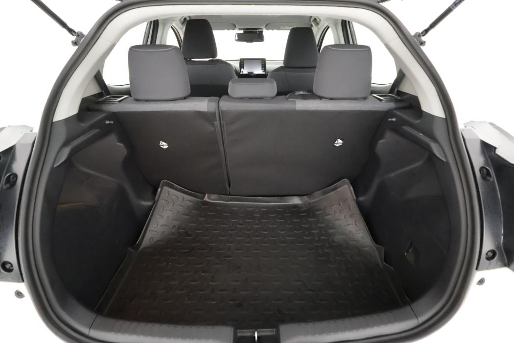 TOYOTA Yaris 2023
