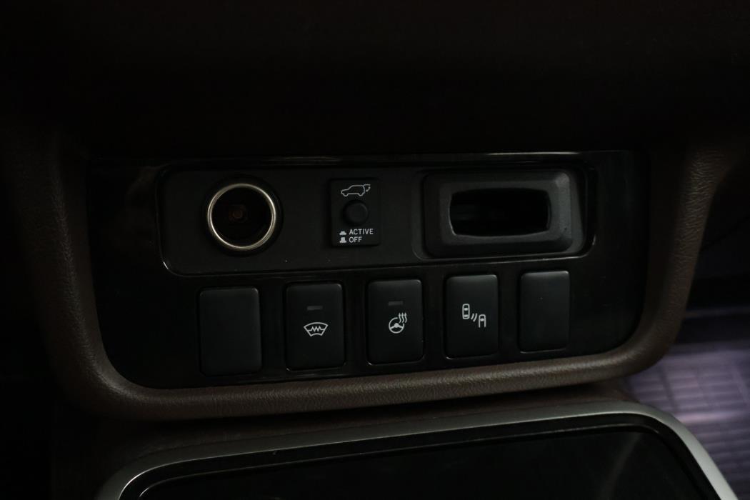 MITSUBISHI Outlander PHEV 2017