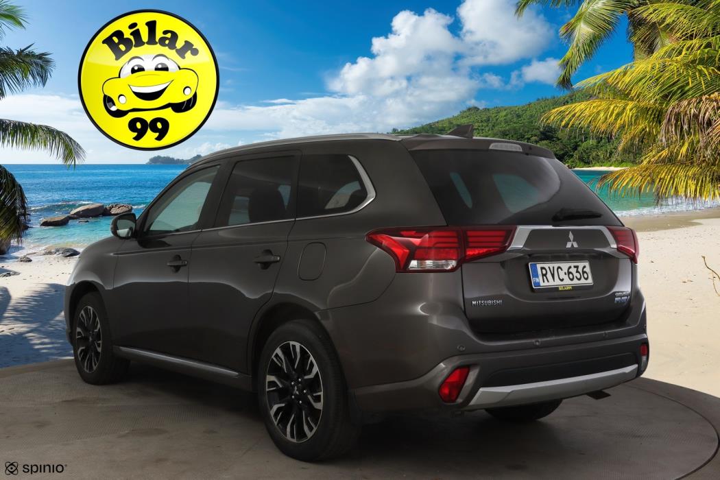 MITSUBISHI Outlander PHEV 2017