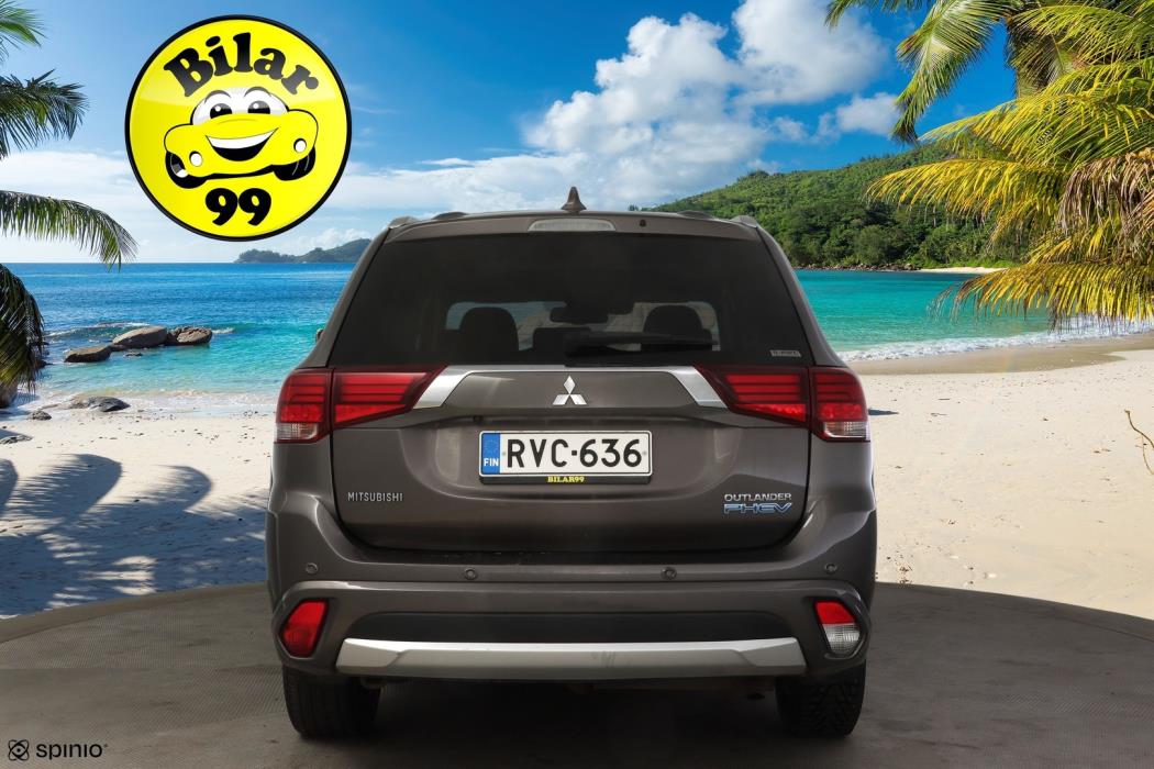 MITSUBISHI Outlander PHEV 2017