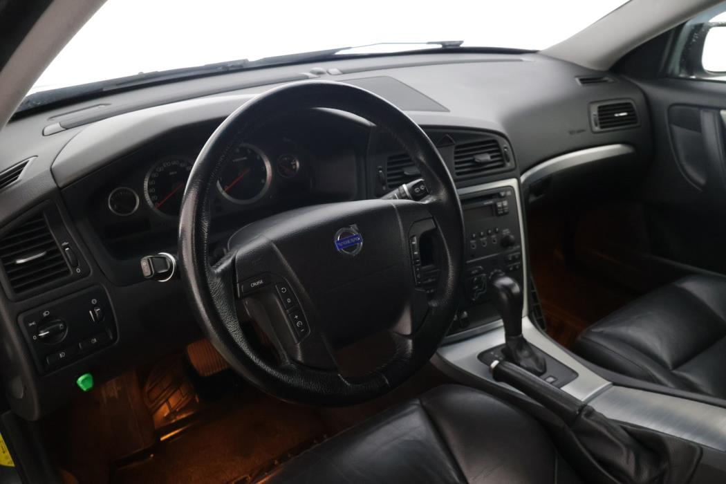 VOLVO V70 2007