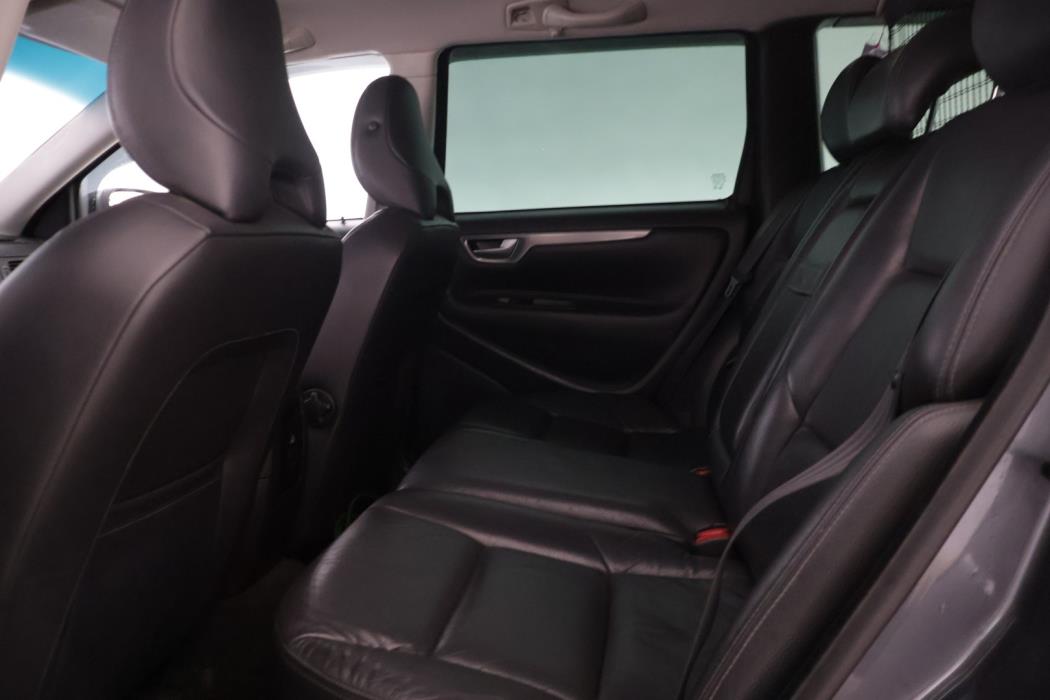 VOLVO V70 2007