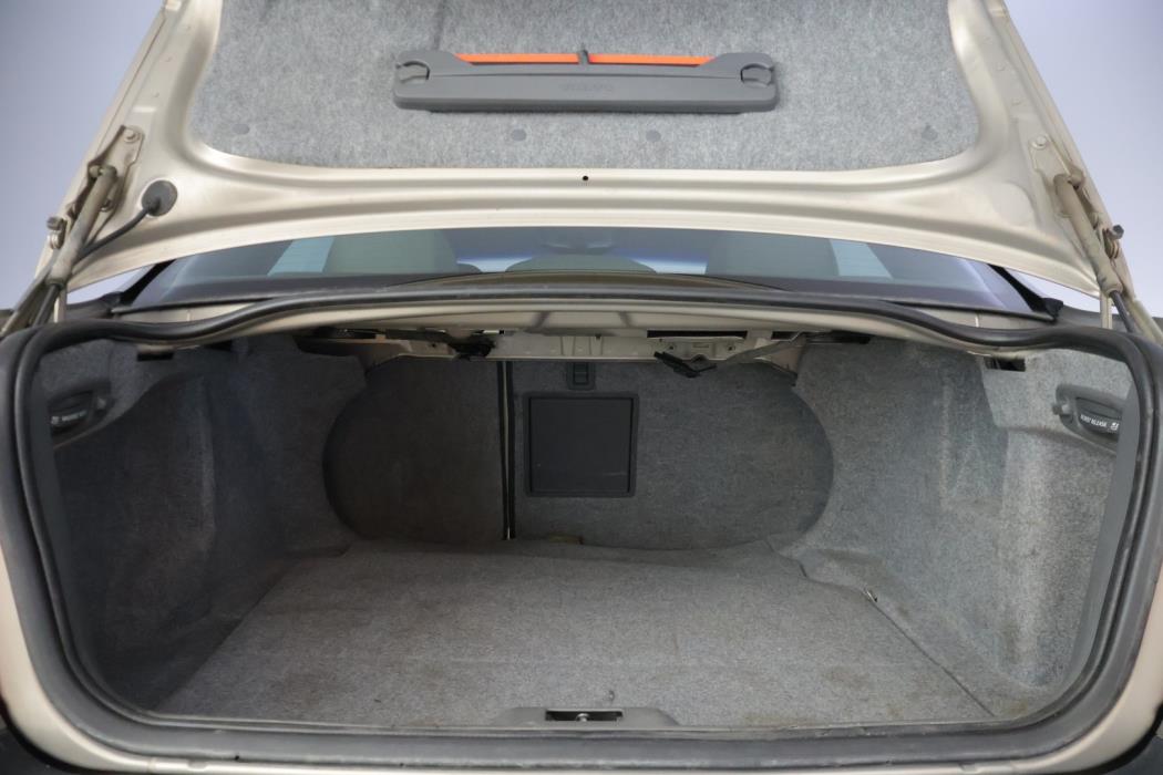 VOLVO S80 2001