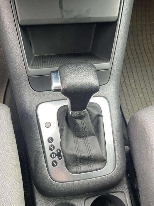 VOLKSWAGEN Golf Plus 2009
