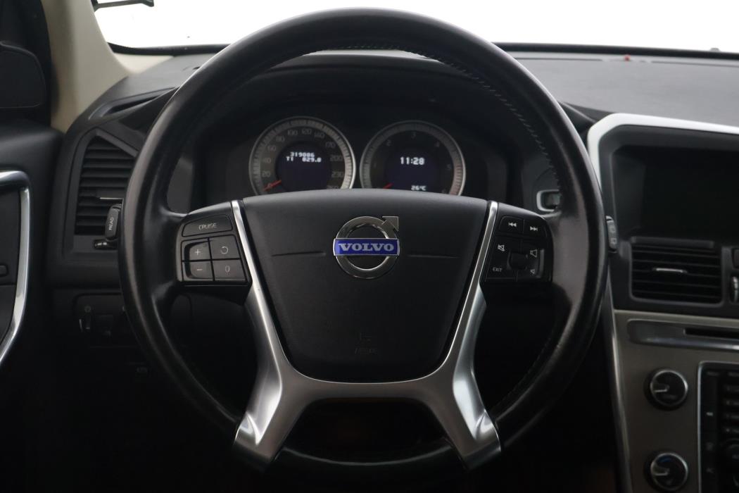 VOLVO XC60 2012