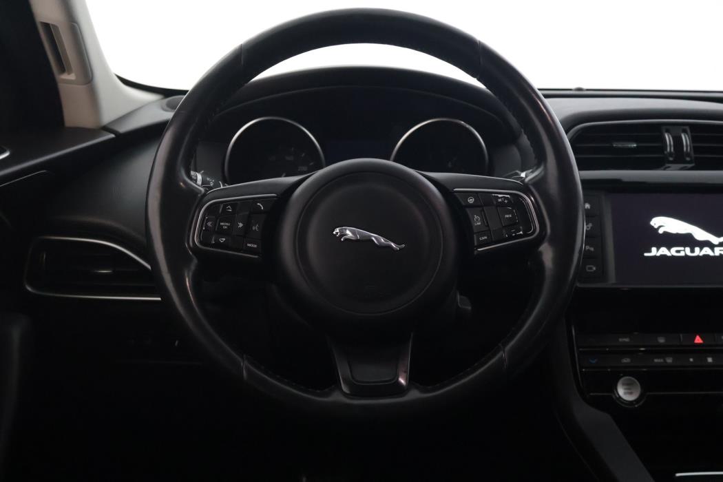 JAGUAR F-PACE 2017