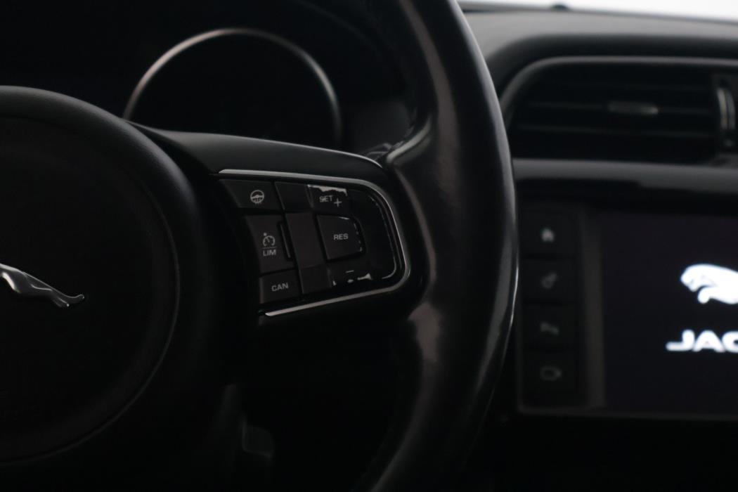 JAGUAR F-PACE 2017