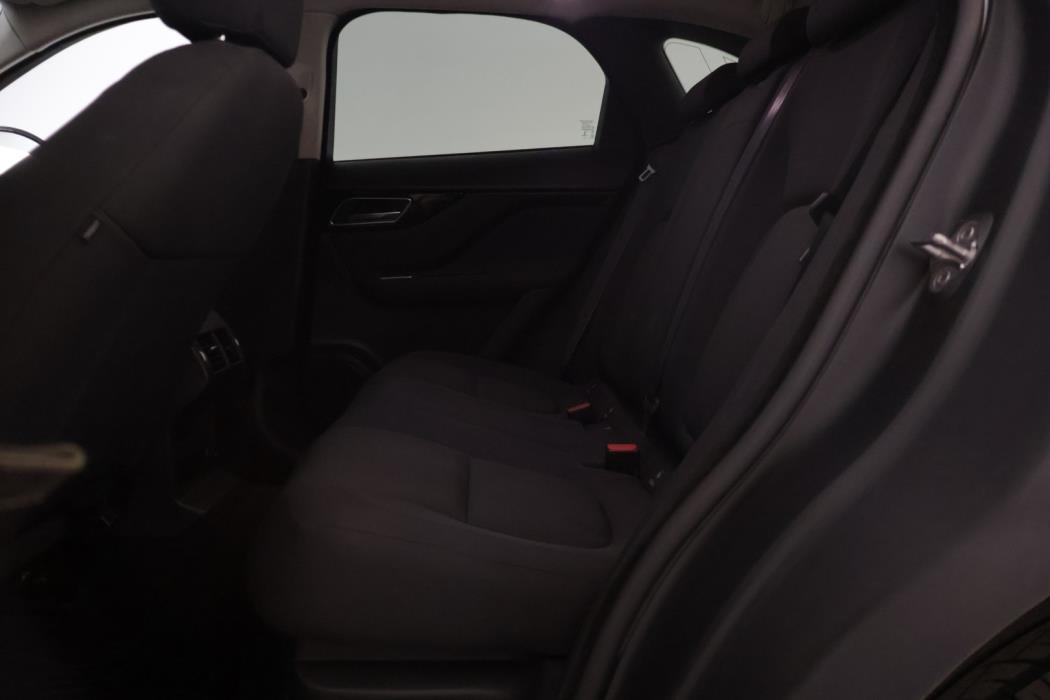 JAGUAR F-PACE 2017
