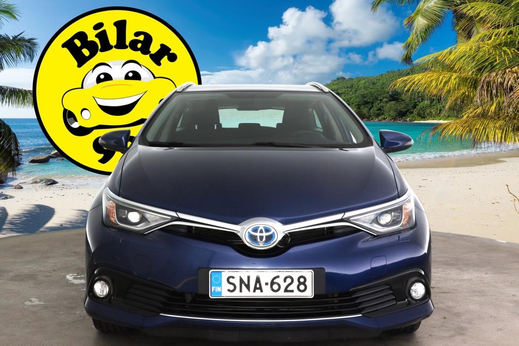 TOYOTA Auris 2016
