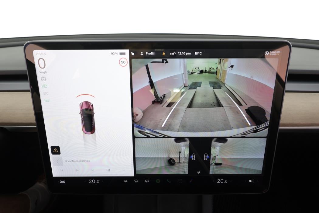 TESLA MODEL 3 2021