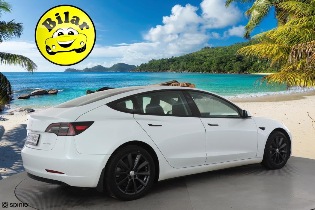 TESLA MODEL 3 2021