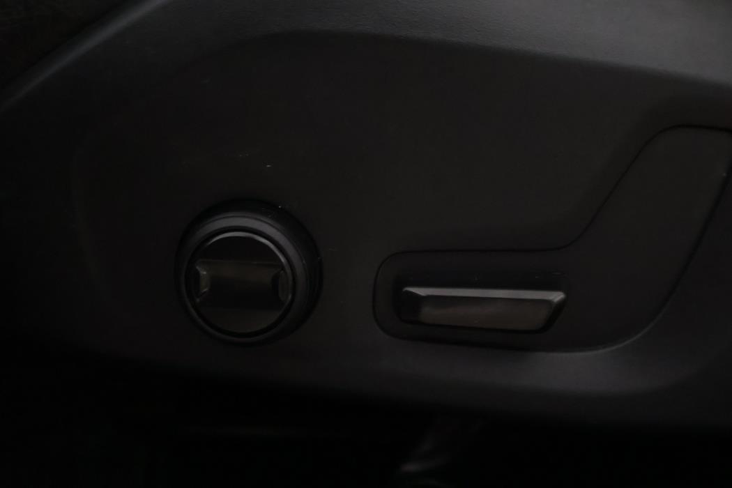 VOLVO V90 2023
