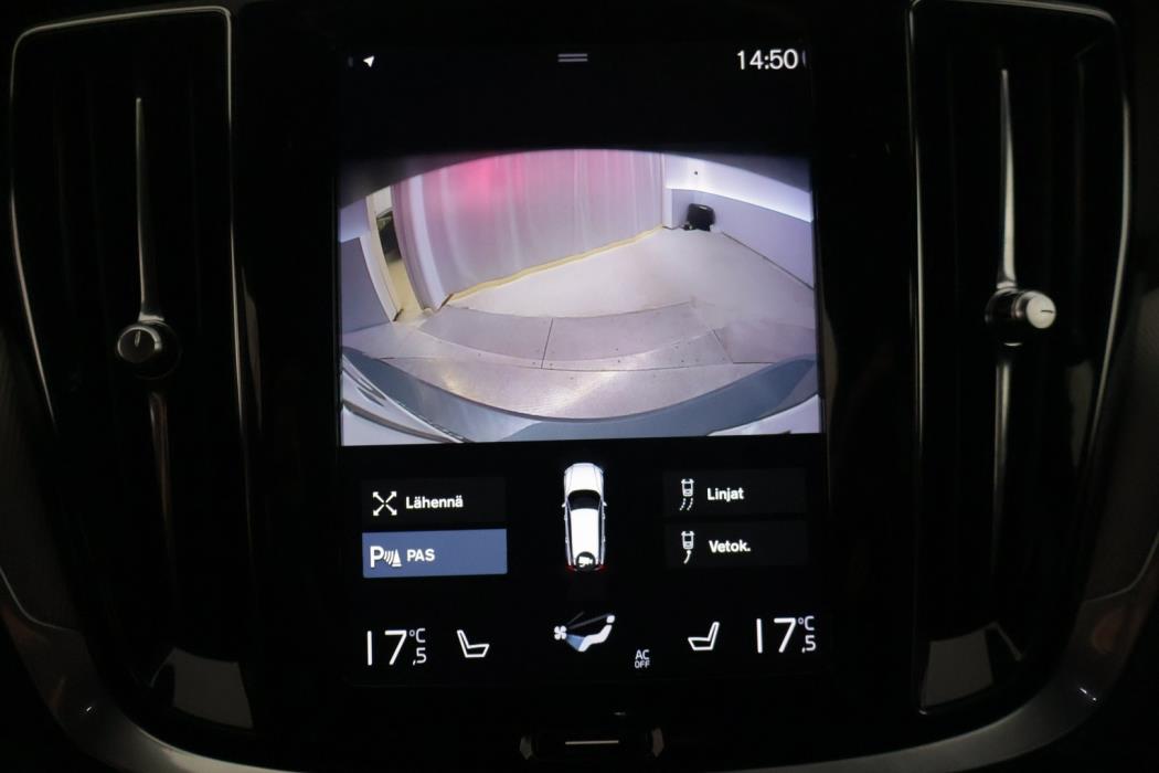VOLVO V60 2022
