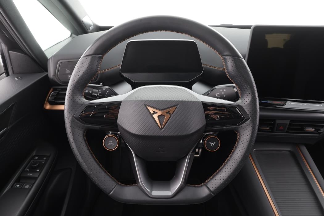 CUPRA Born 2025