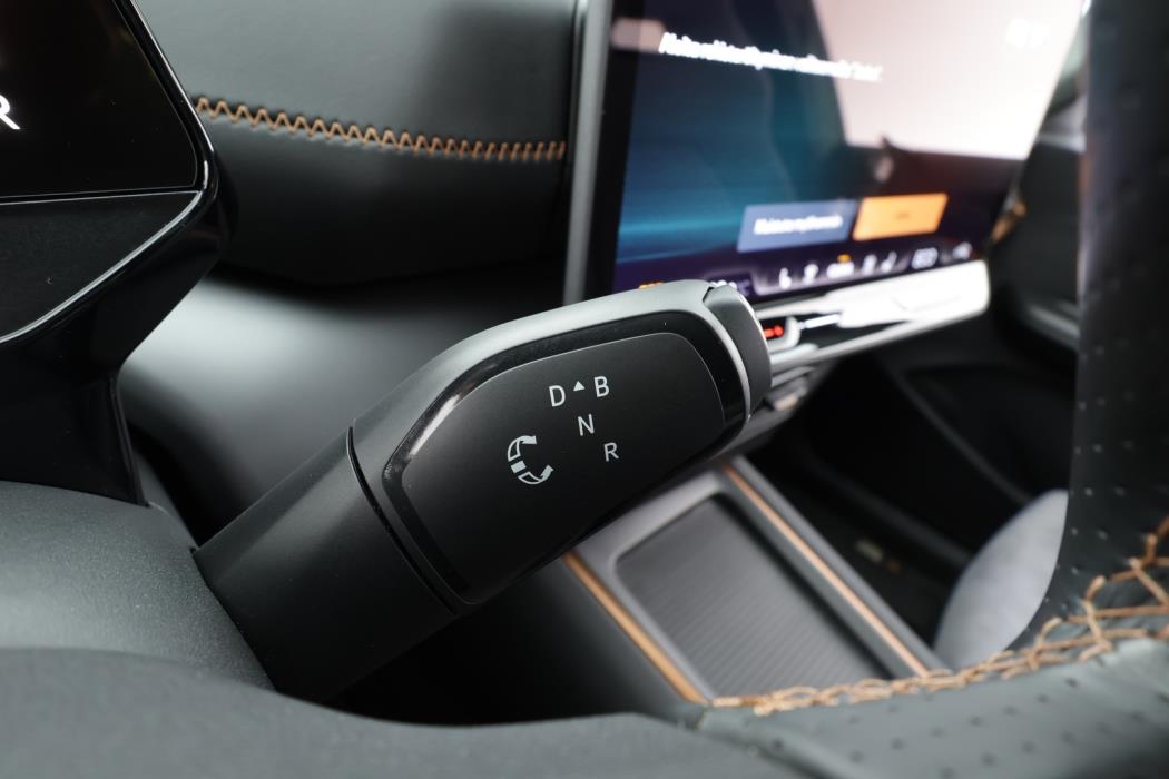 CUPRA Born 2025