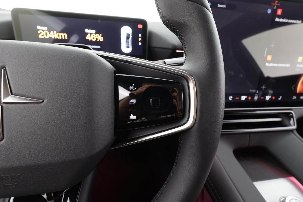 POLESTAR 4 2024