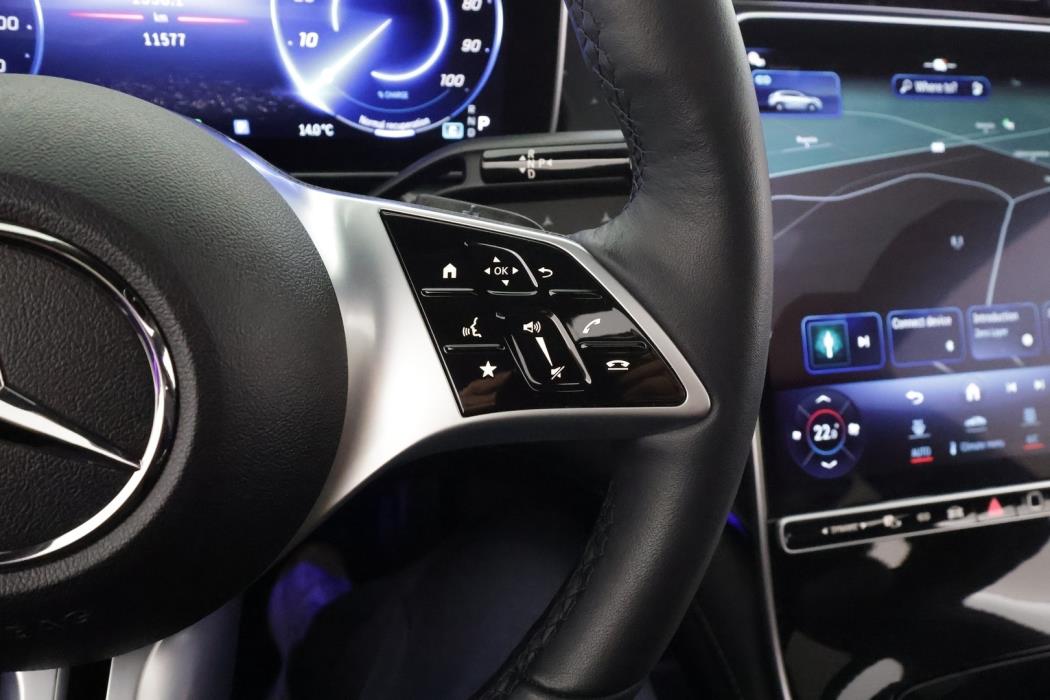 MERCEDES-BENZ EQE SUV 2024