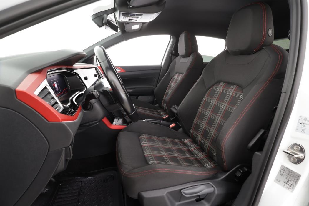 VOLKSWAGEN Polo 2020