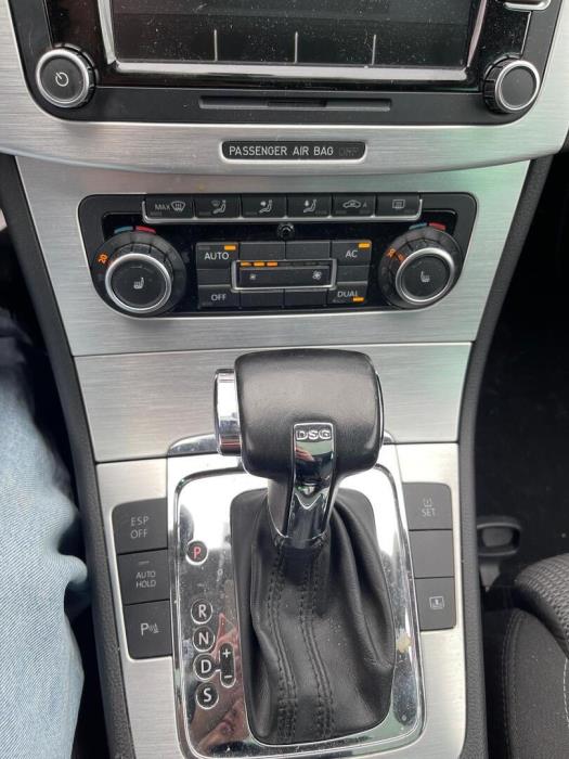 VOLKSWAGEN Passat CC 2010