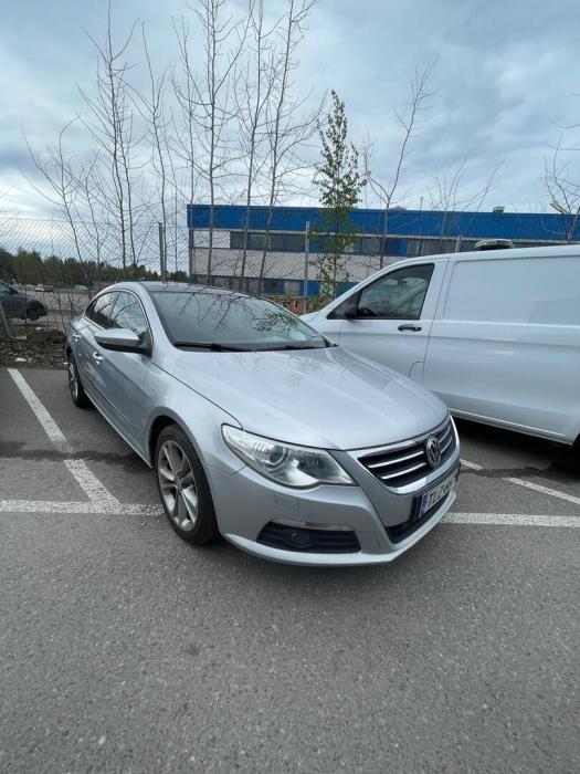 VOLKSWAGEN Passat CC 2010