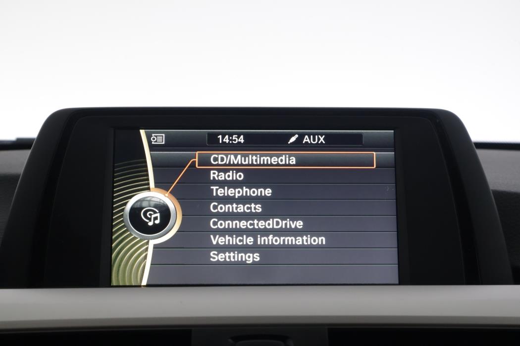 BMW 318 2014