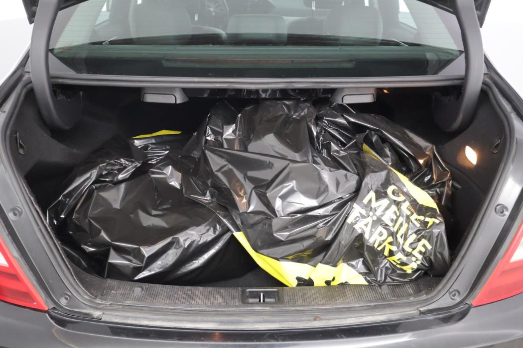 MERCEDES-BENZ C 2011