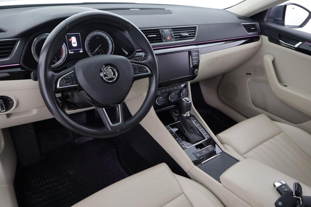 SKODA Superb 2017